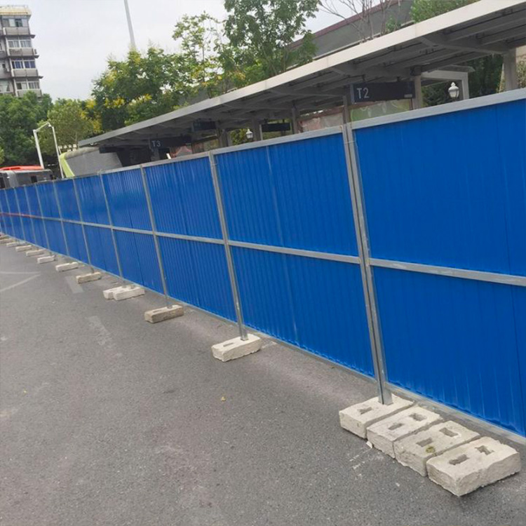 河南塑鋼P(yáng)VC圍擋工廠 道路工地臨時施工圍蔽圍墻 隔離防護(hù)